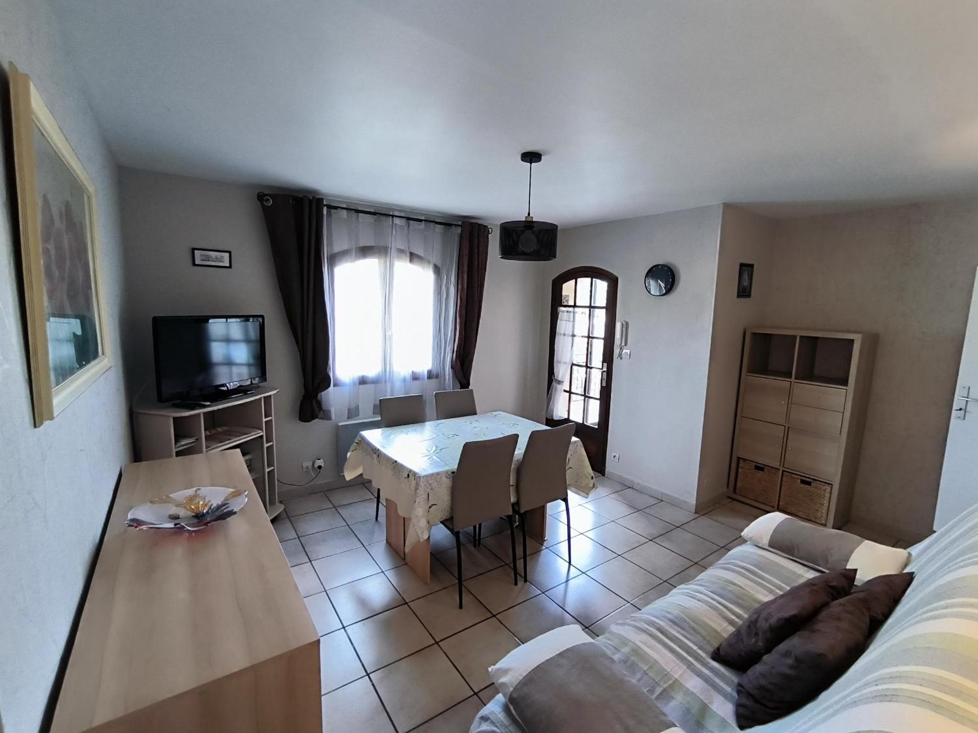 L'arche En Rez De Jardin De A Appartement Toulon